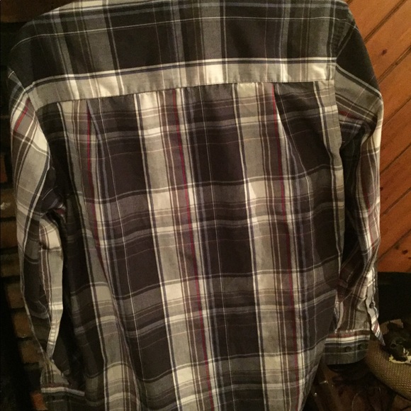 Black. White red striped laid button up - Picture 4 of 4